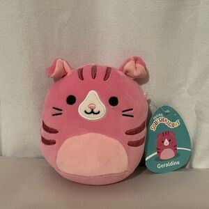 Squishmallows Geraldine Cat Plush 5”